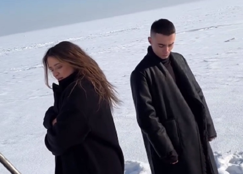 Во время съемок клипа